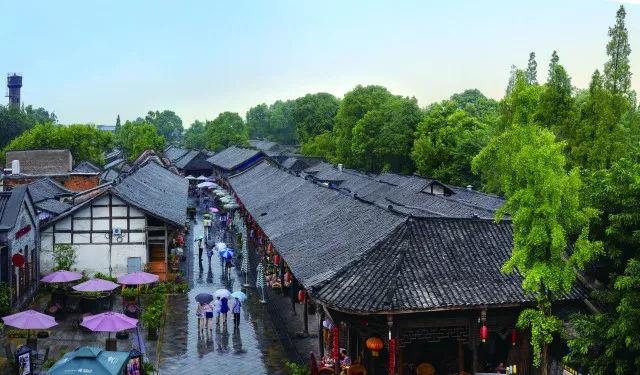 喜剧当道，“大片”缺位：春节档或是2024年中国电影缩影